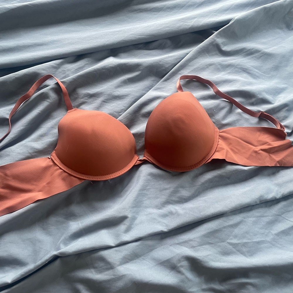 Adrienne Vitadini silky peach/orange bra size 34c